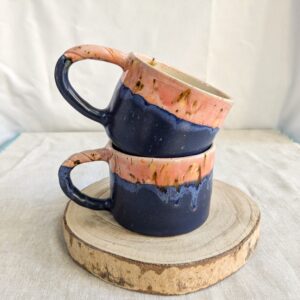 Vajilla azul y rosa- Taza