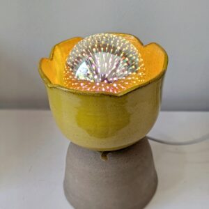 Lámpara tulipán amarillo (bombilla incluida)